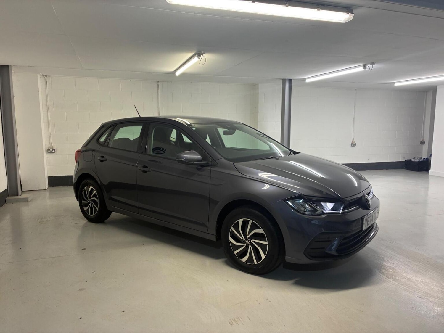 Used Volkswagen Polo 2024 for sale - 76666097: Photo 4