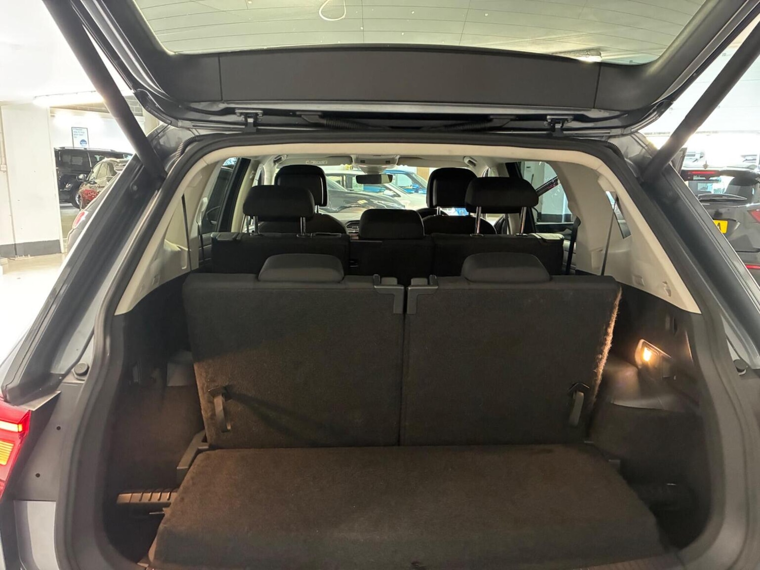 Used Volkswagen Tiguan Allspace 2020 for sale - 76391469: Photo 13