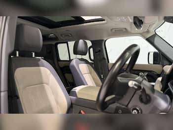 Used Land Rover Defender 2021 for sale - 79861499: Photo