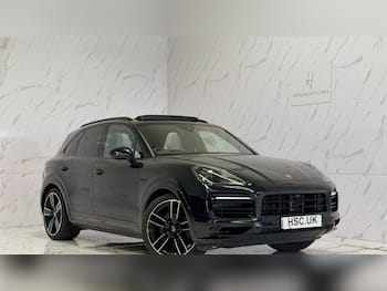 Used Porsche Cayenne 2023 for sale - 79861505: Photo