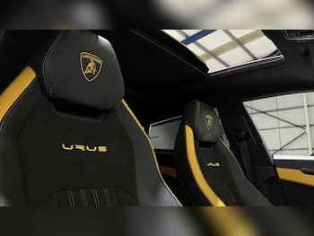 Used Lamborghini Urus 2023 for sale - 79861477: Photo