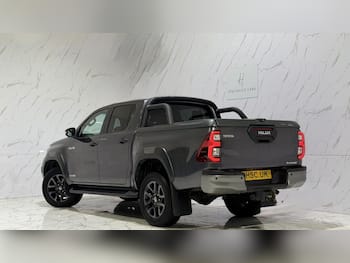 Used Toyota Hilux 2023 for sale - 79861502: Photo