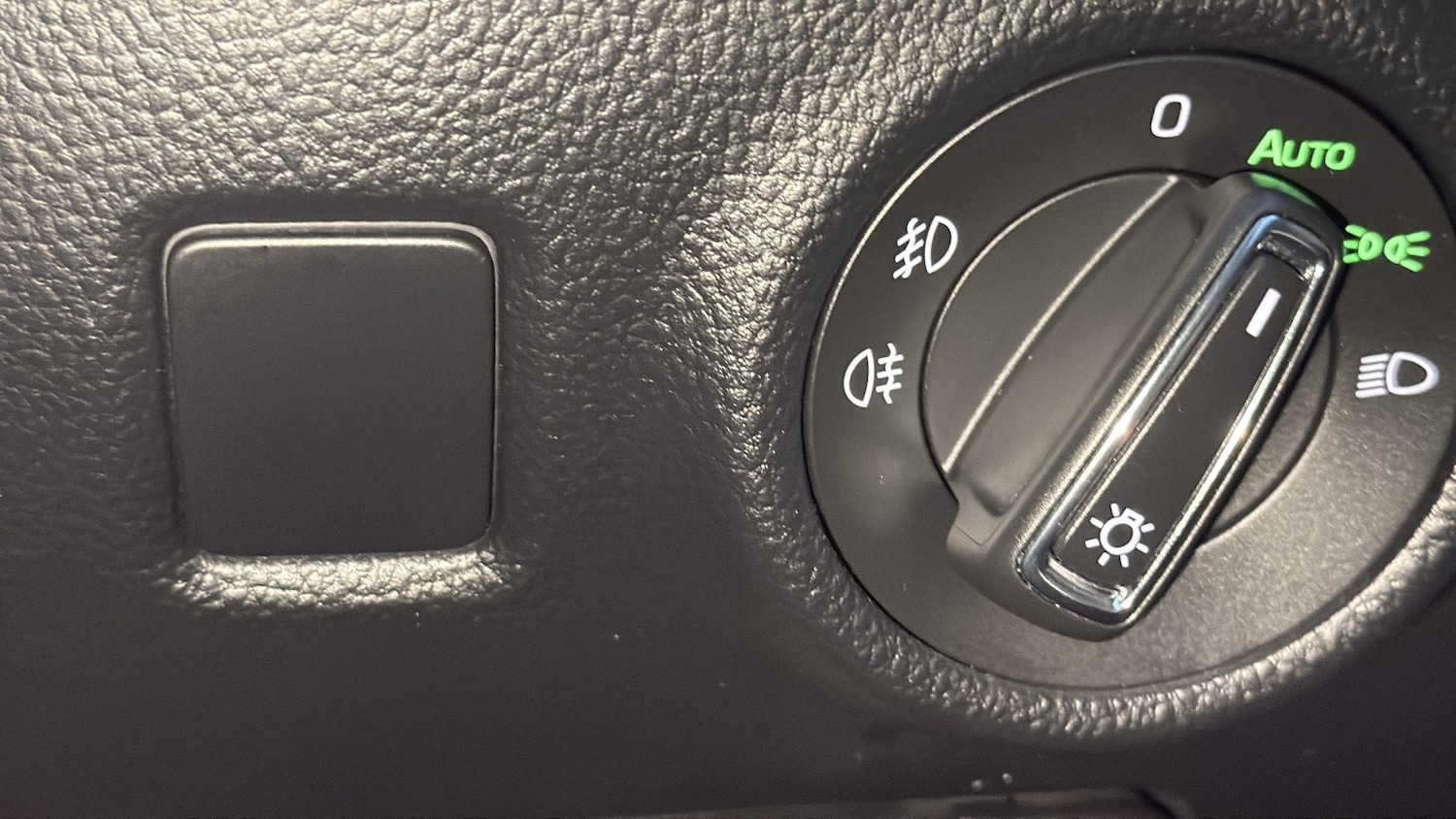 Used Skoda Superb 2019 for sale - 78077829: Photo 10