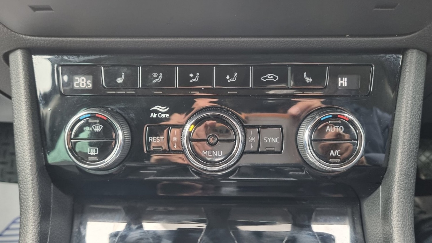 Used Skoda Superb 2019 for sale - 78077829: Photo 63