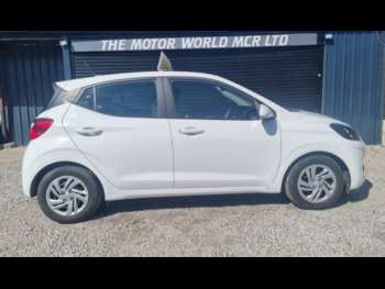 Used Hyundai i10 2023 for sale - 74608368: Photo