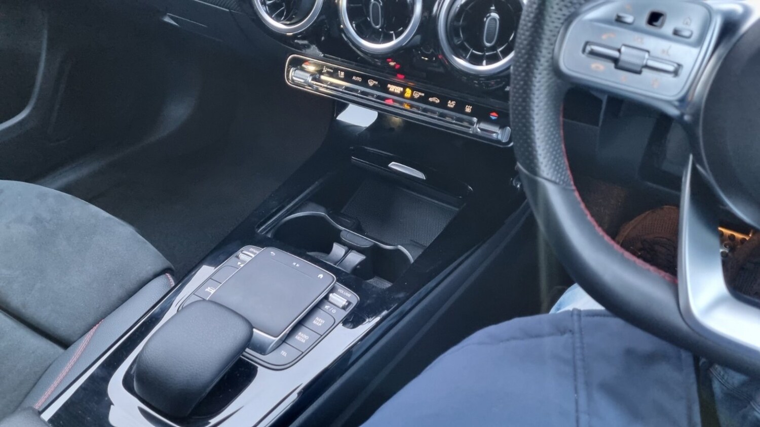 Used Mercedes-Benz A-Class 2020 for sale - 77363566: Photo 36