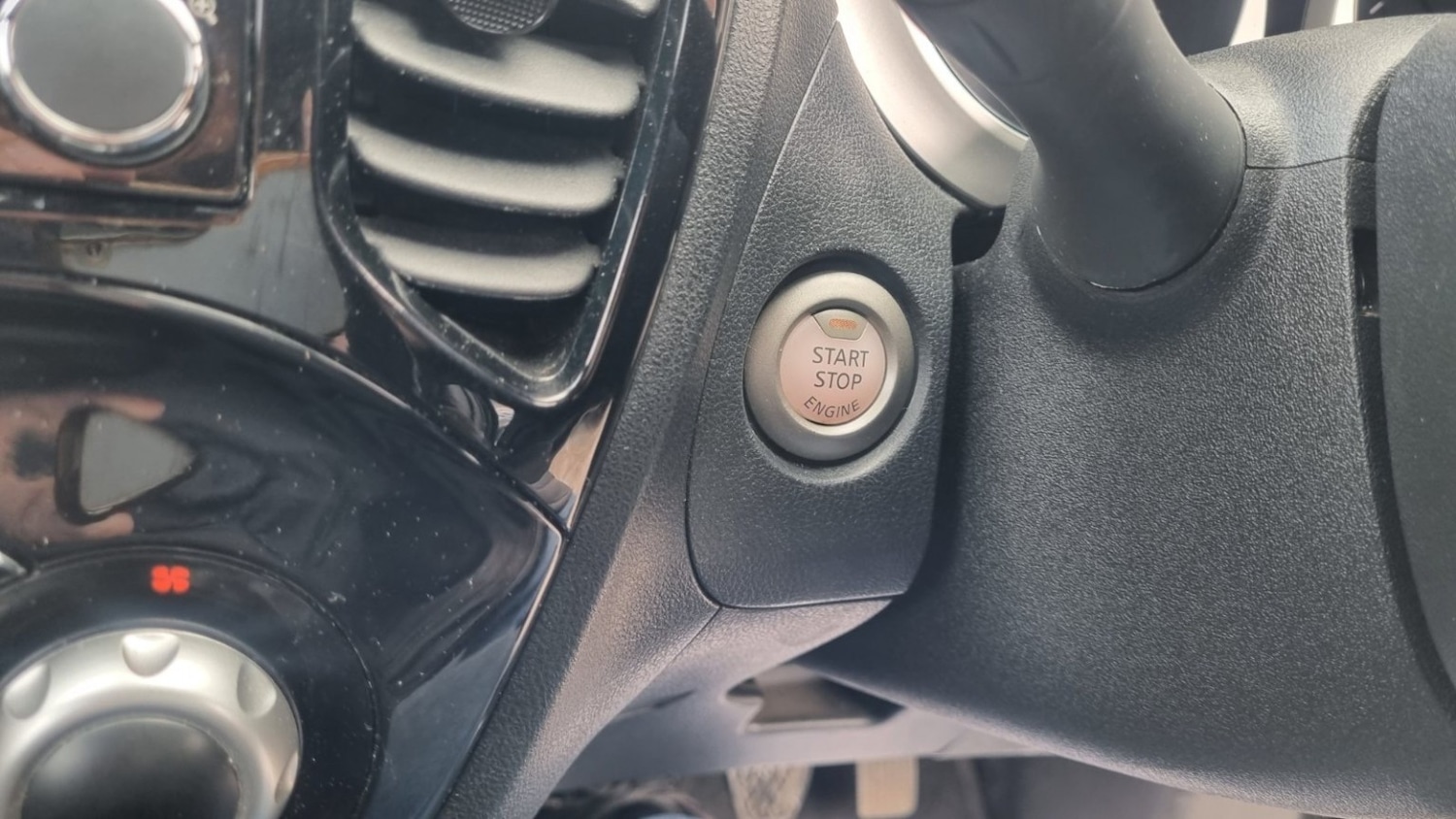 Used Nissan Juke 2017 for sale - 76329776: Photo 37