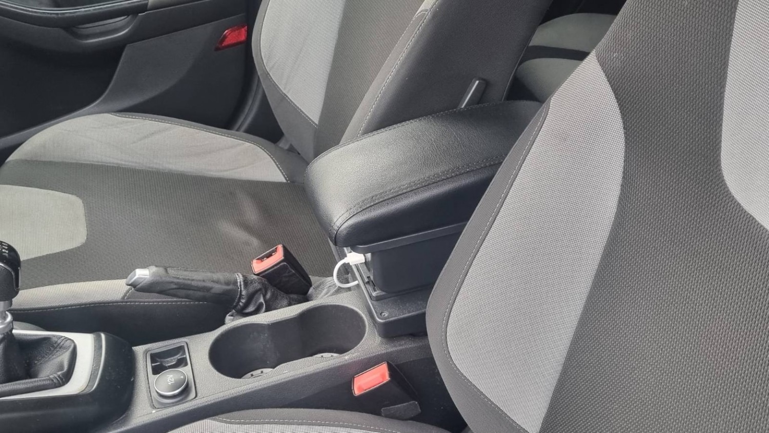 Used Ford Focus 2014 for sale - 77643652: Photo 13