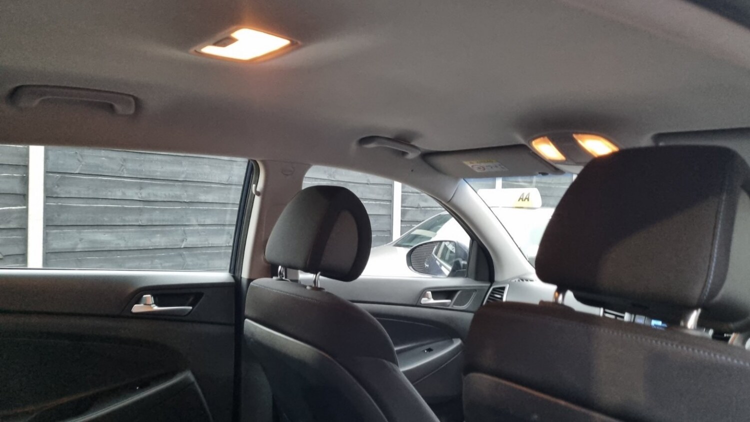 Used Hyundai TUCSON 2017 for sale - 77363597: Photo 57