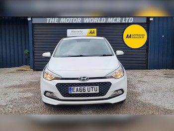 Used Hyundai i20 2016 for sale - 76174109: Photo