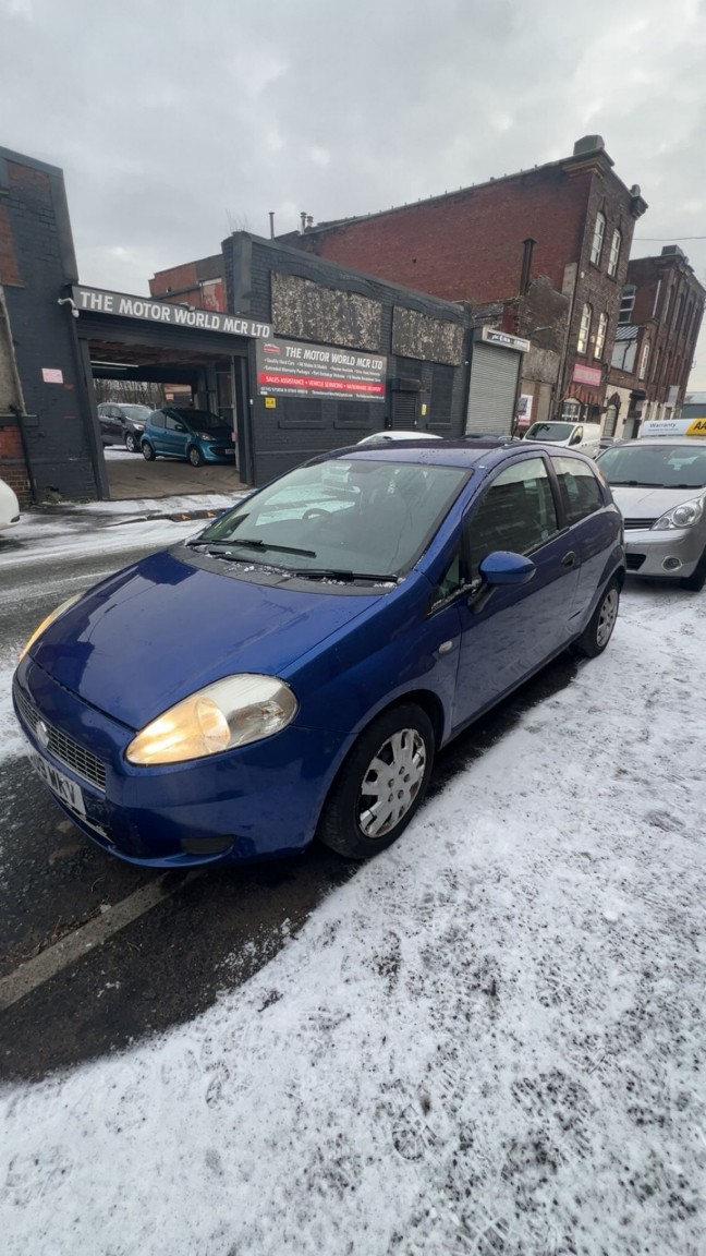 Used Fiat Grande Punto 2009 for sale - 77516077: Photo 4