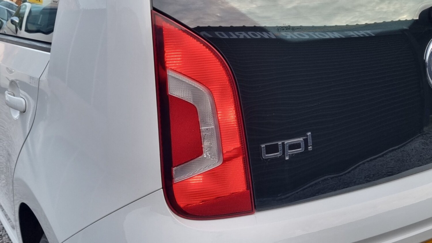 Used Volkswagen up! 2015 for sale - 76174110: Photo 12