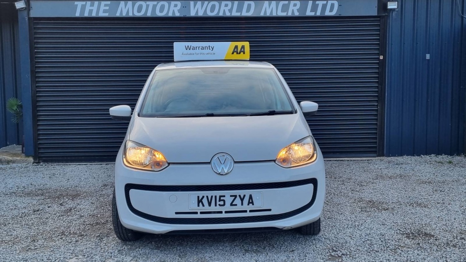 Used Volkswagen up! 2015 for sale - 76174110: Photo 2
