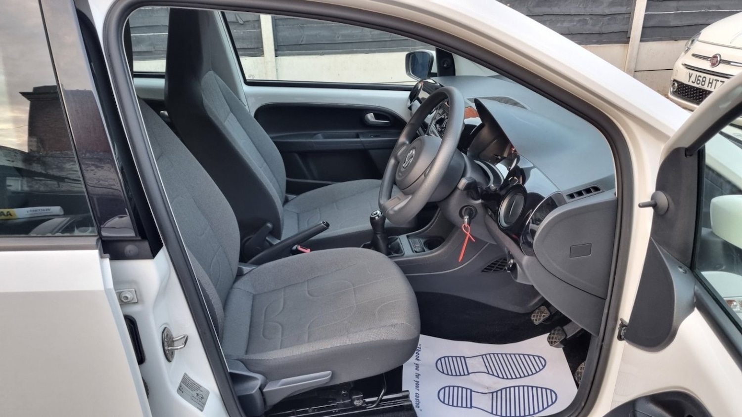 Used Volkswagen up! 2015 for sale - 76174110: Photo 20