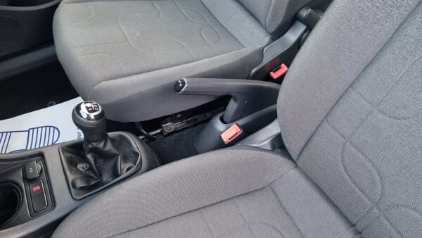 Used Volkswagen up! 2015 for sale - 76174110: Photo 44