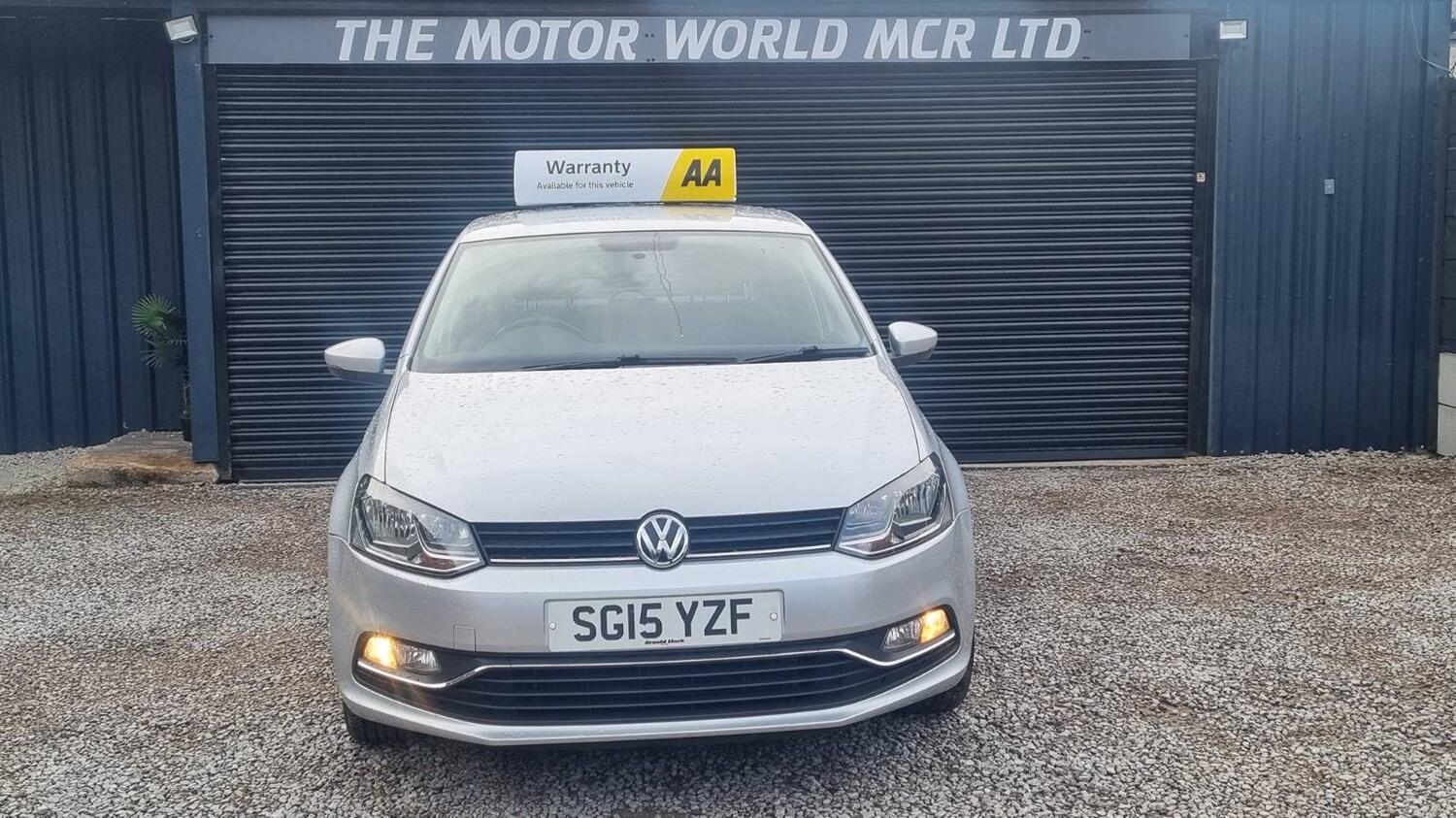 Used Volkswagen Polo 2015 for sale - 76082722: Photo 2