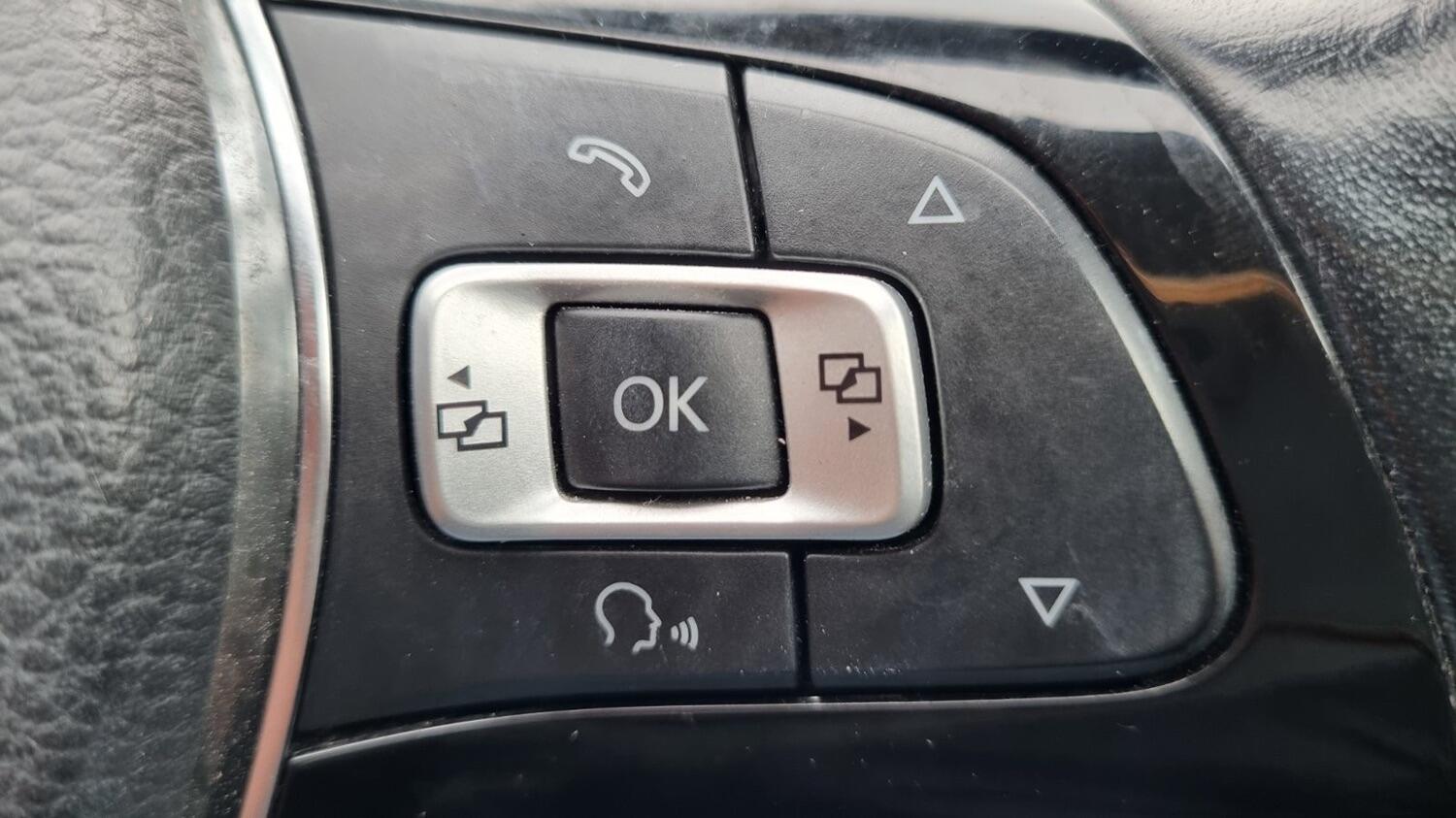 Used Volkswagen Polo 2015 for sale - 76082722: Photo 25
