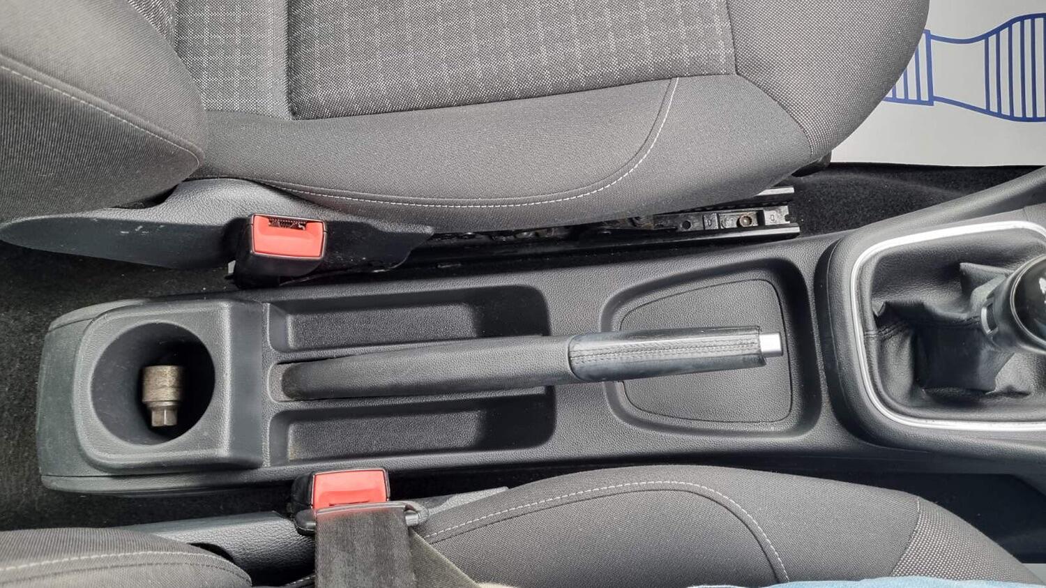 Used Volkswagen Polo 2015 for sale - 76082722: Photo 34