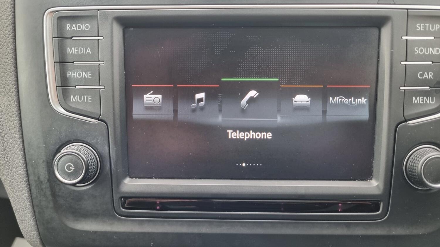 Used Volkswagen Polo 2015 for sale - 76082722: Photo 38