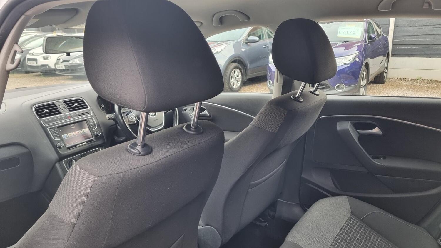 Used Volkswagen Polo 2015 for sale - 76082722: Photo 53