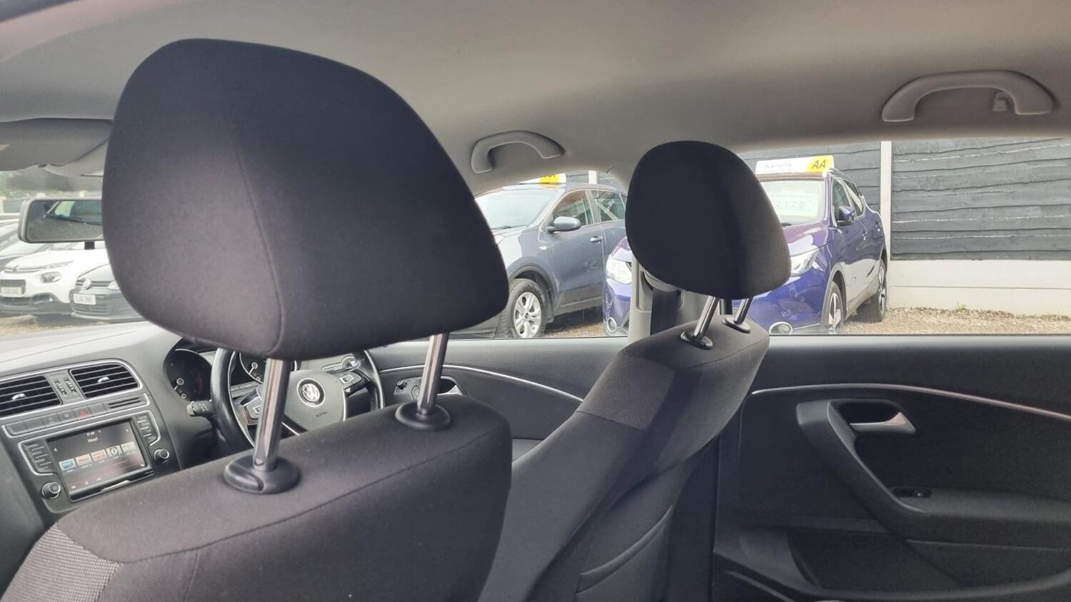 Used Volkswagen Polo 2015 for sale - 76082722: Photo 57