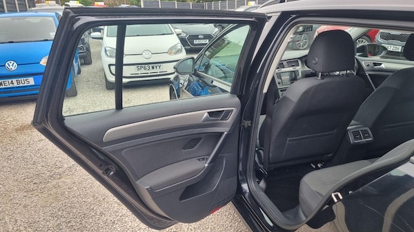 Used Volkswagen Golf 2016 for sale - 75650006: Photo 44