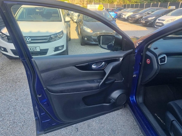 Used Nissan Qashqai 2016 for sale - 74608505: Photo 22