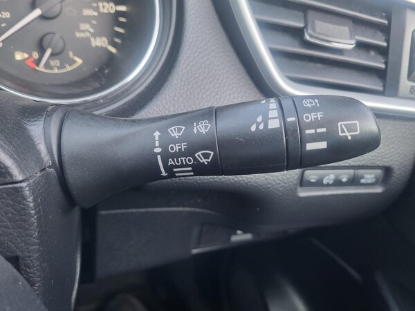 Used Nissan Qashqai 2016 for sale - 74608505: Photo 29