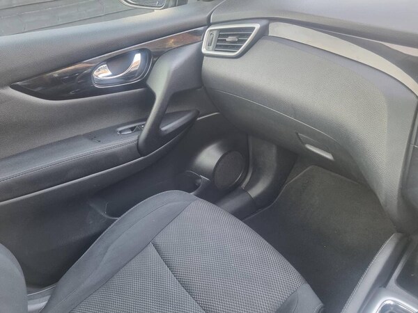 Used Nissan Qashqai 2016 for sale - 74608505: Photo 48