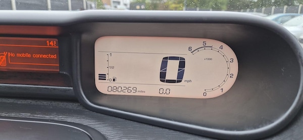 Used Citroen C3 Picasso 2010 for sale - 76314013: Photo 15