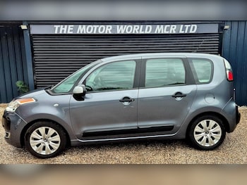 Used Citroen C3 Picasso 2010 for sale - 76314013: Photo 3