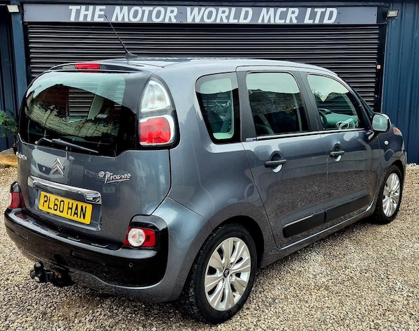 Used Citroen C3 Picasso 2010 for sale - 76314013: Photo 9