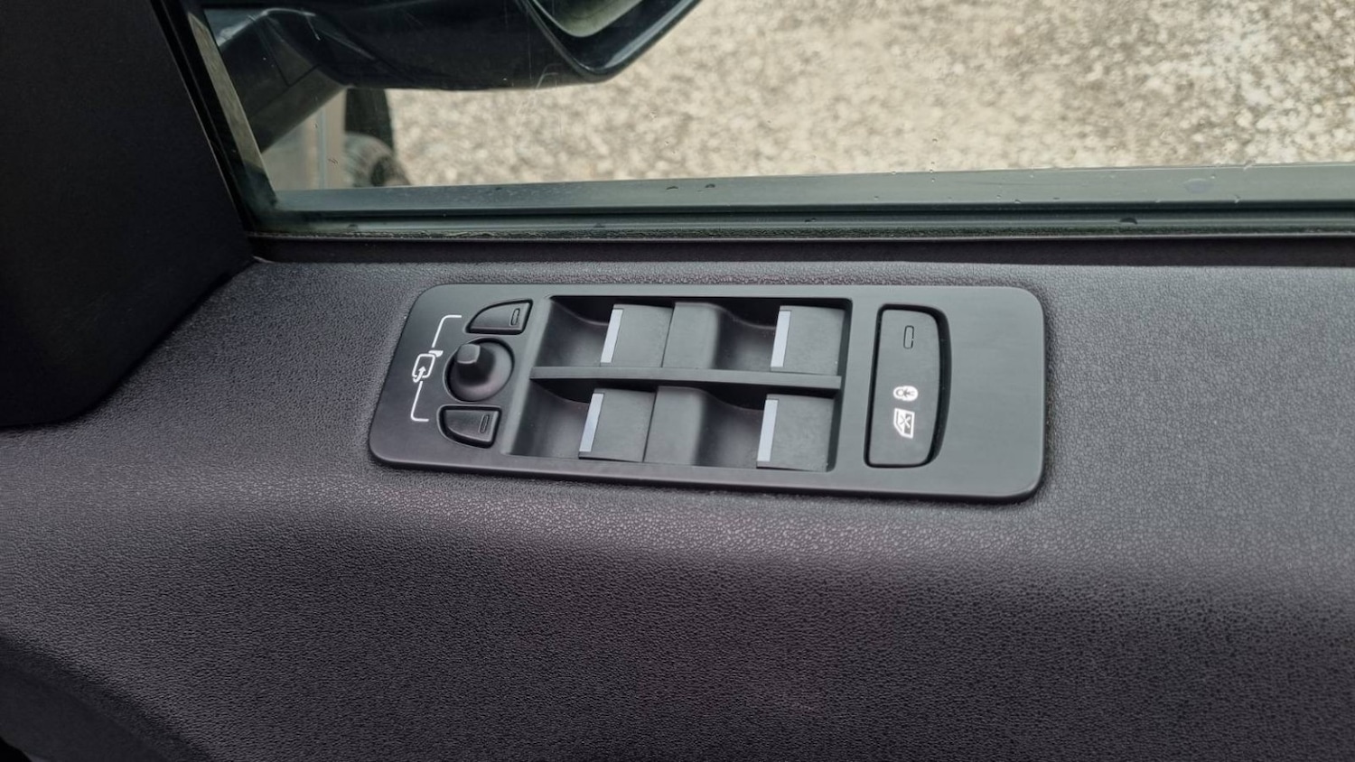 Used Land Rover Discovery Sport 2018 for sale - 76605914: Photo 27