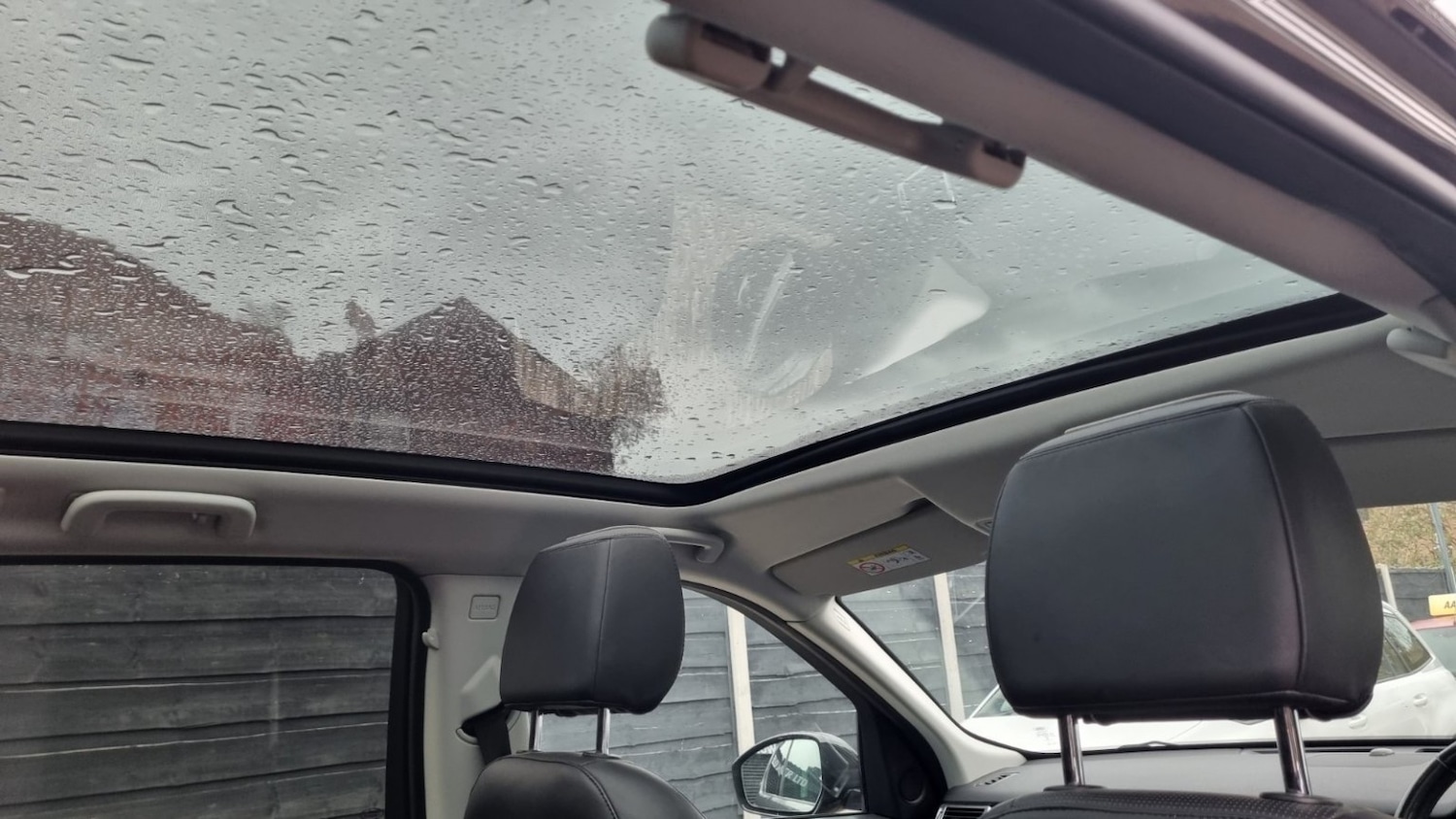 Used Land Rover Discovery Sport 2018 for sale - 76605914: Photo 75