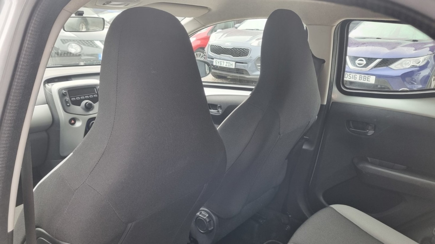 Used Toyota AYGO 2016 for sale - 76531183: Photo 48