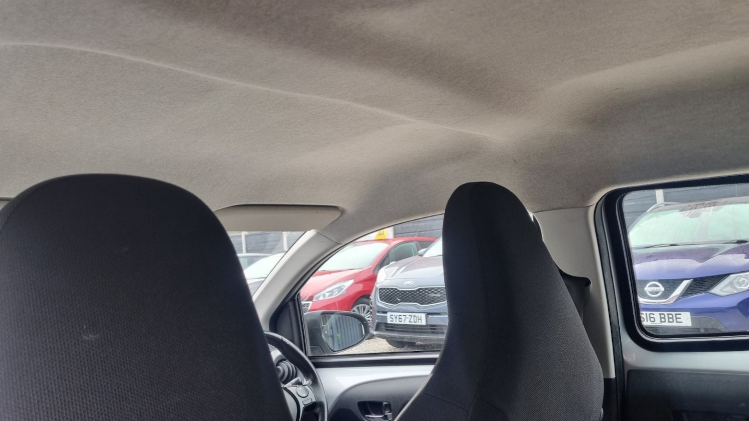 Used Toyota AYGO 2016 for sale - 76531183: Photo 52