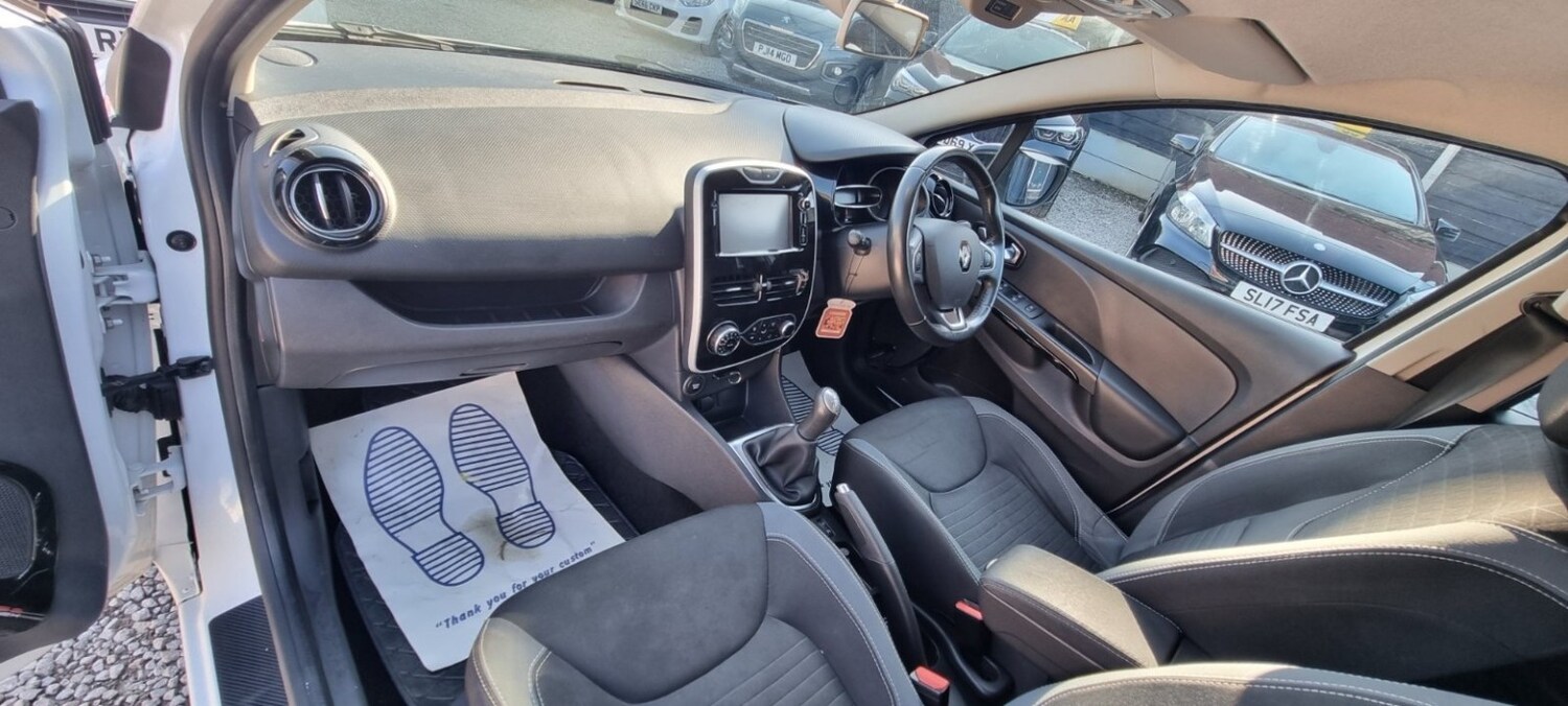 Used Renault Clio 2015 for sale - 77807122: Photo 47