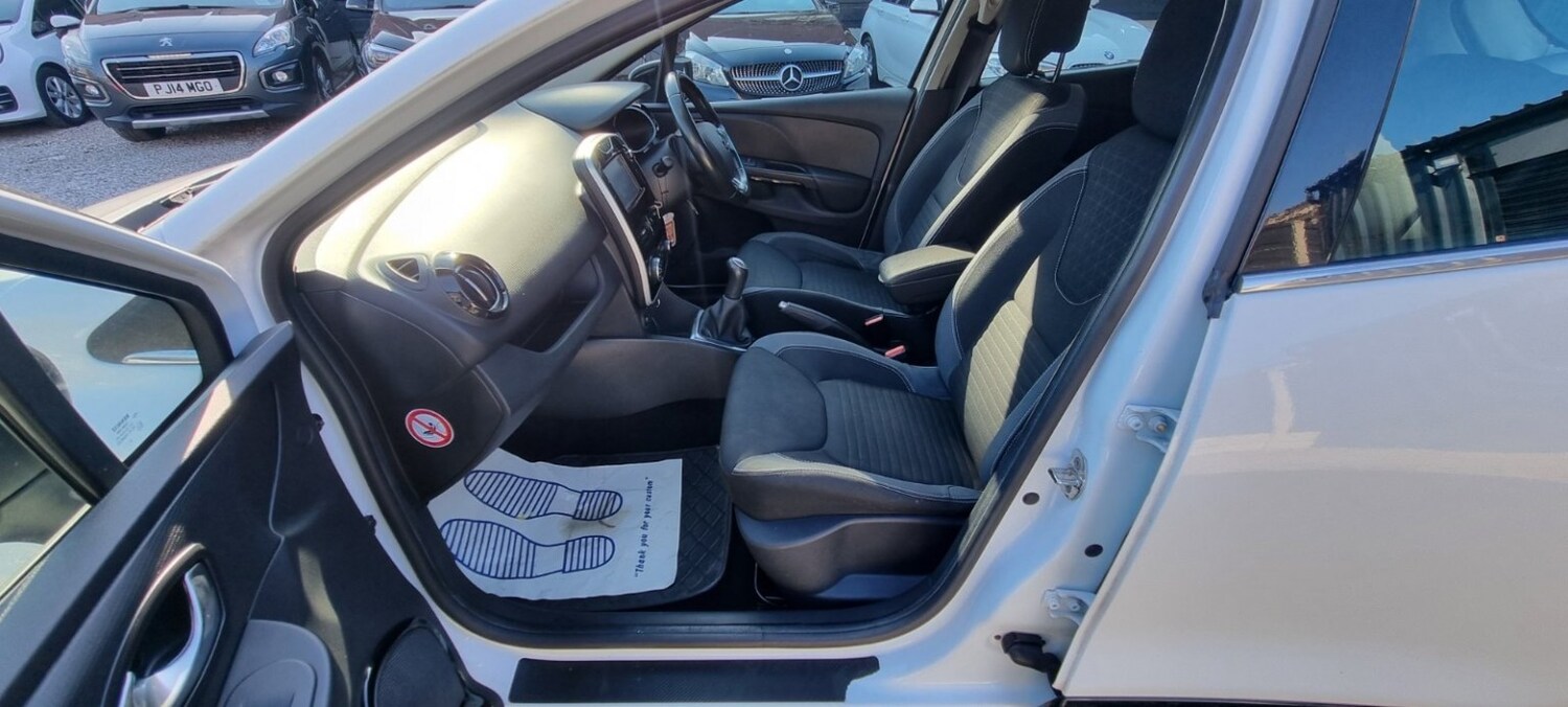 Used Renault Clio 2015 for sale - 77807122: Photo 48