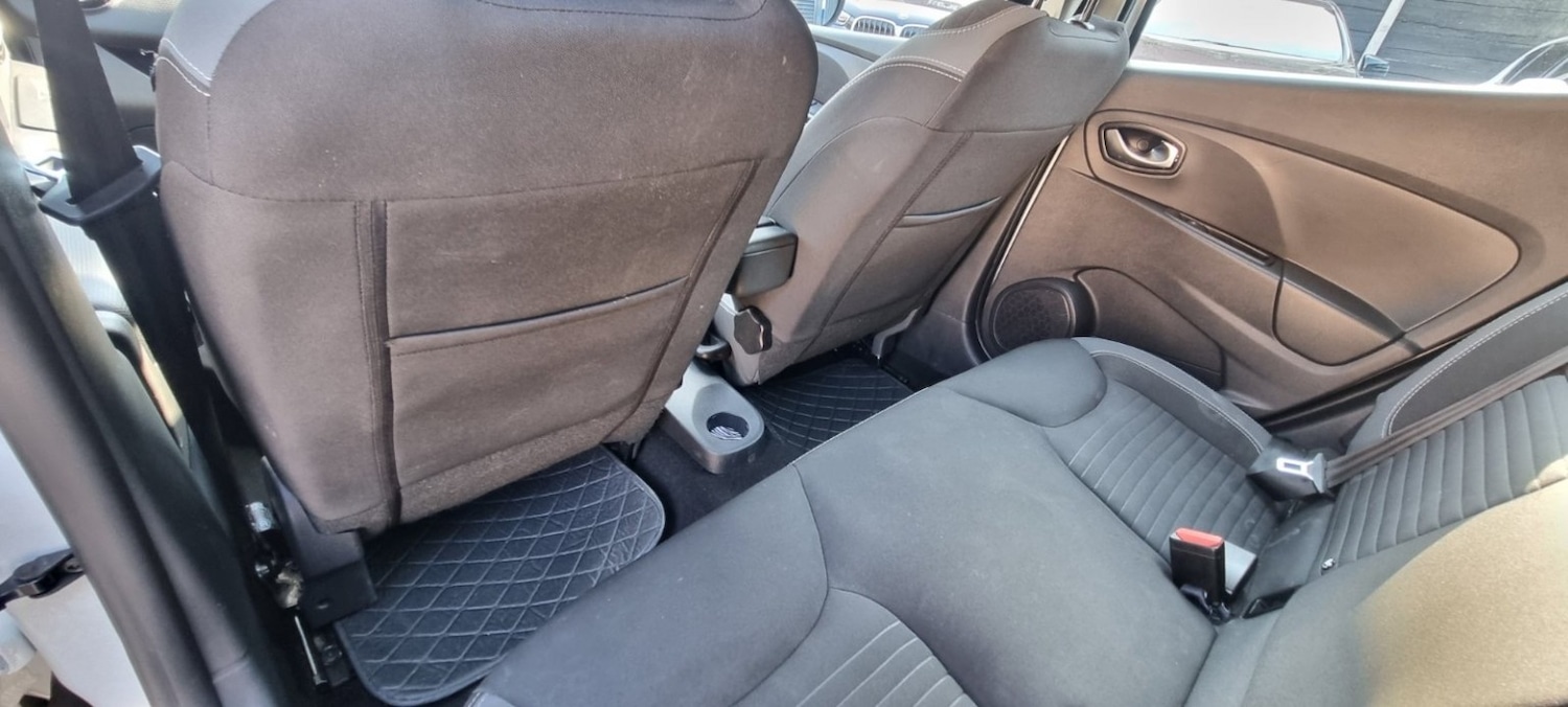 Used Renault Clio 2015 for sale - 77807122: Photo 58