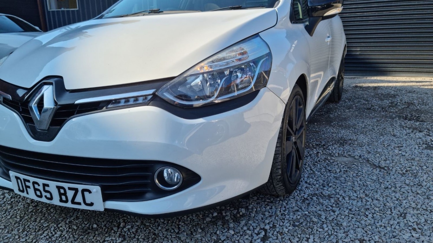 Used Renault Clio 2015 for sale - 77807122: Photo 9