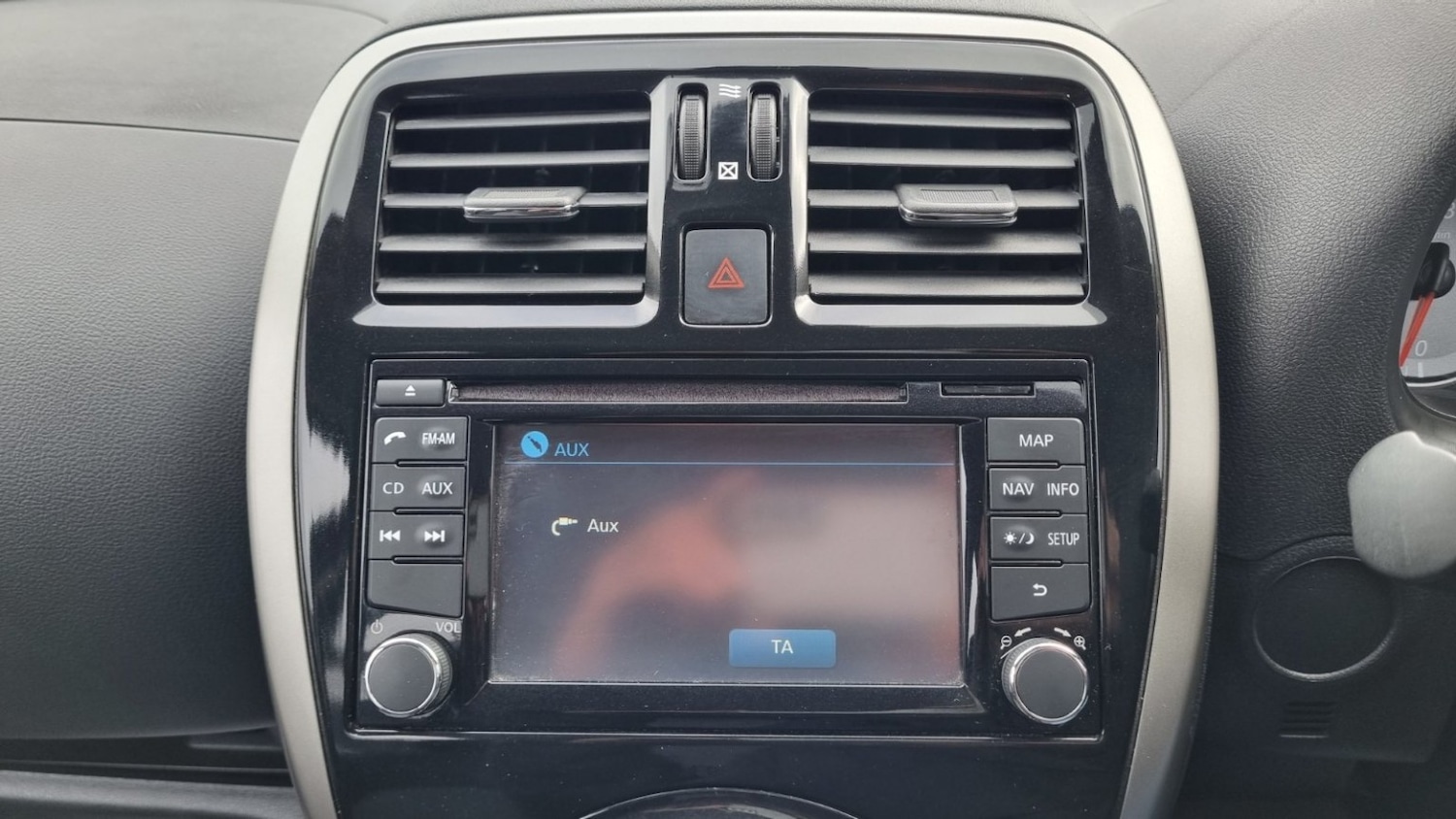 Used Nissan Micra 2015 for sale - 76314028: Photo 23