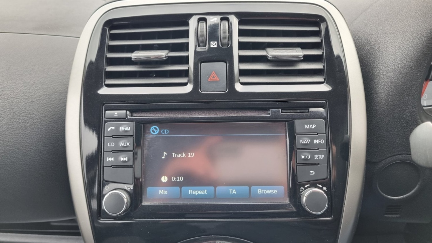 Used Nissan Micra 2015 for sale - 76314028: Photo 24