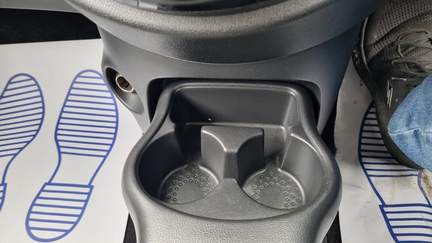 Used Nissan Micra 2015 for sale - 76314028: Photo 28