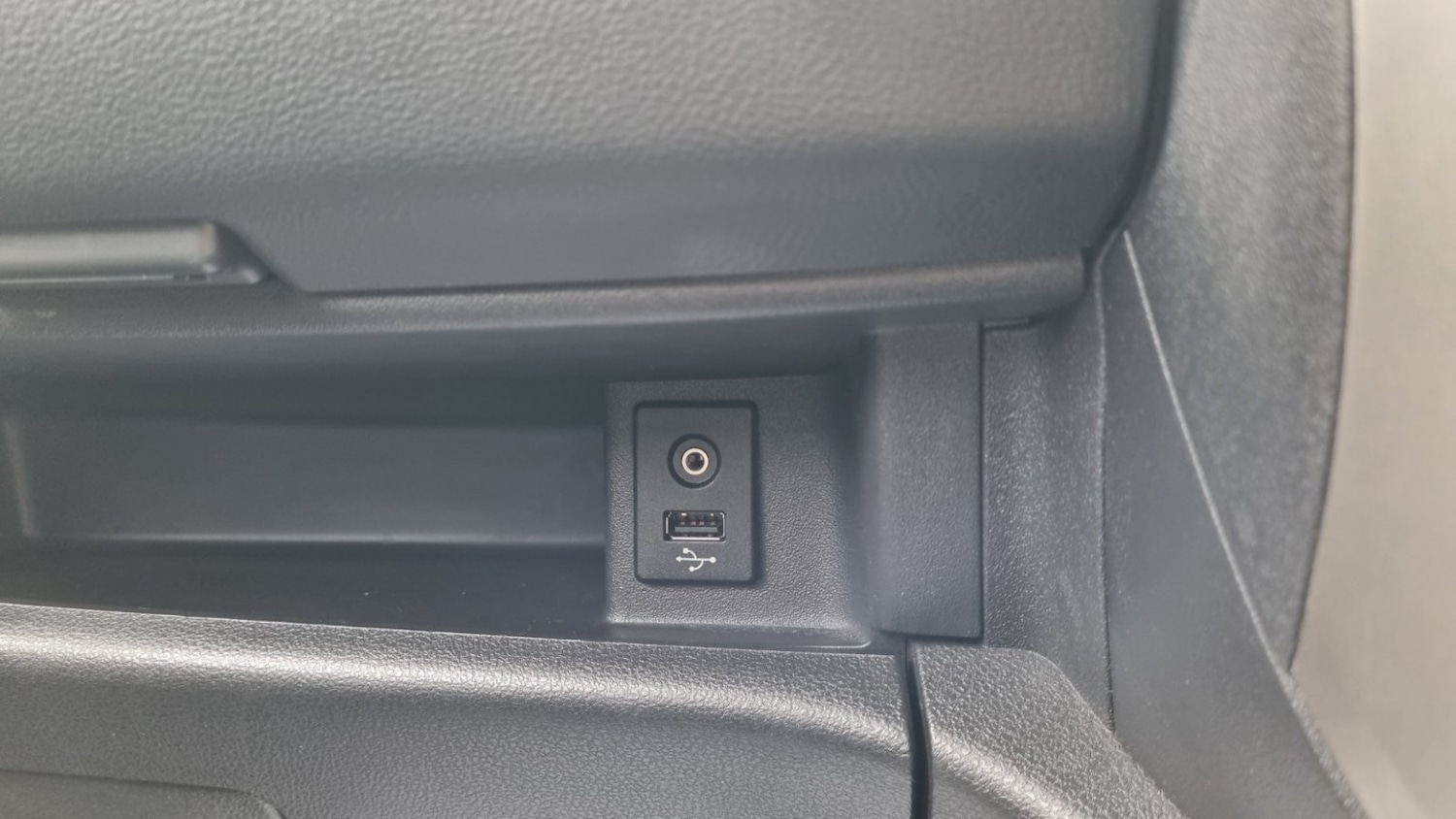 Used Nissan Micra 2015 for sale - 76314028: Photo 33