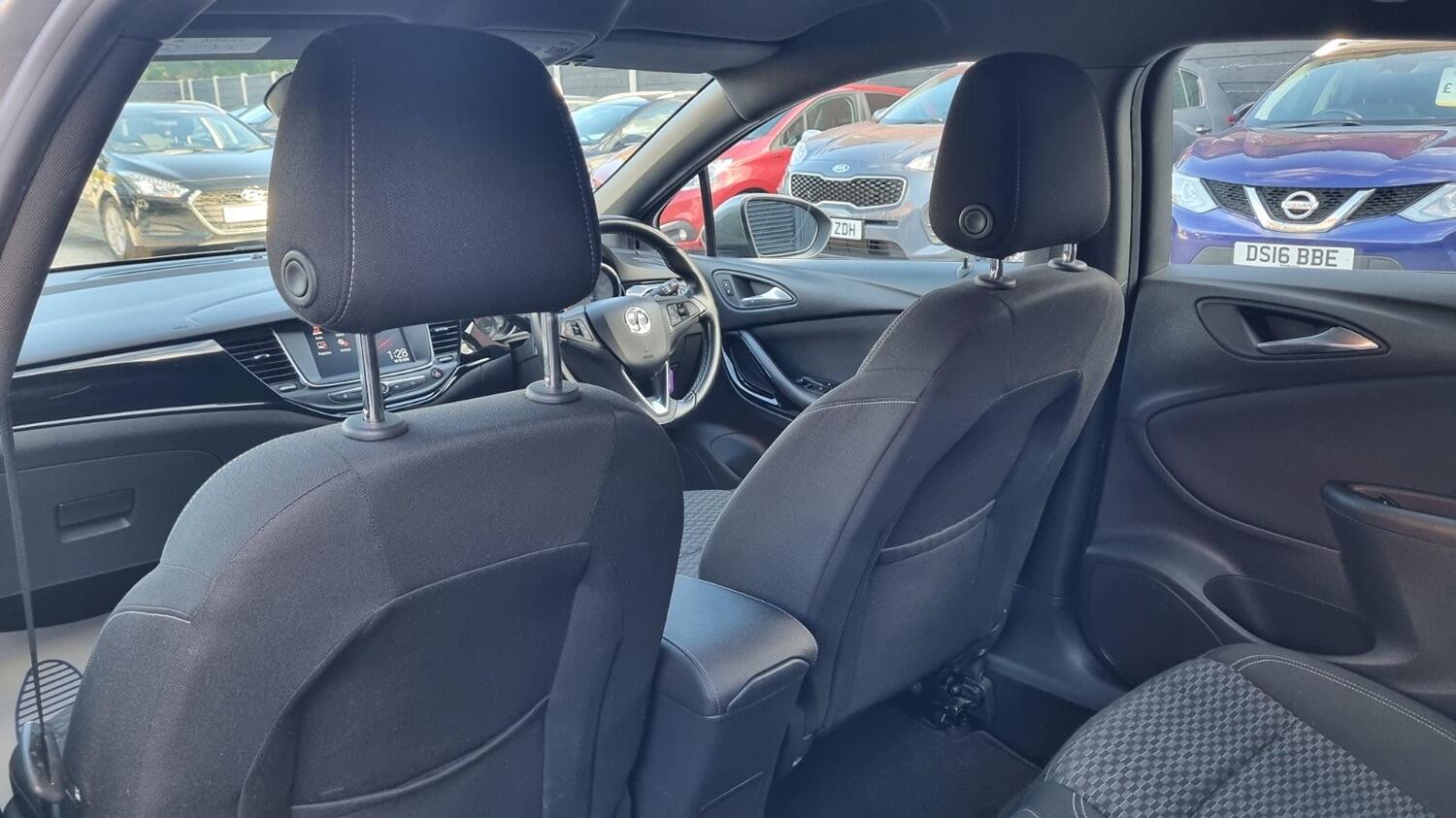 Used Vauxhall Astra 2017 for sale - 76076050: Photo 56