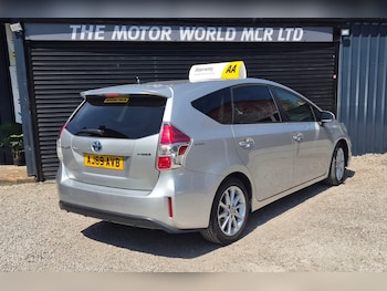 Used Toyota Prius+ 2020 for sale - 79187633: Photo
