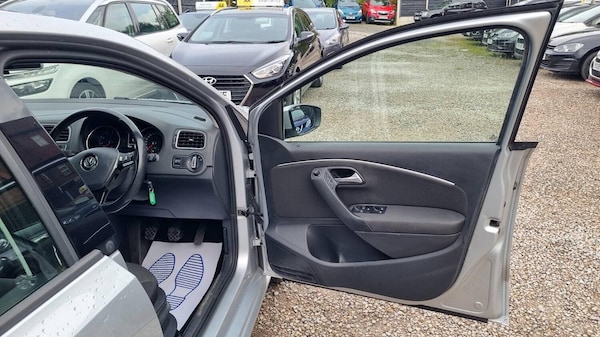 Used Volkswagen Polo 2015 for sale - 76268609: Photo 17