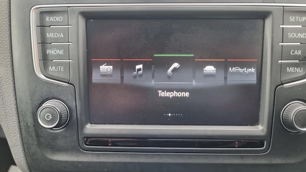 Used Volkswagen Polo 2015 for sale - 76268609: Photo 38