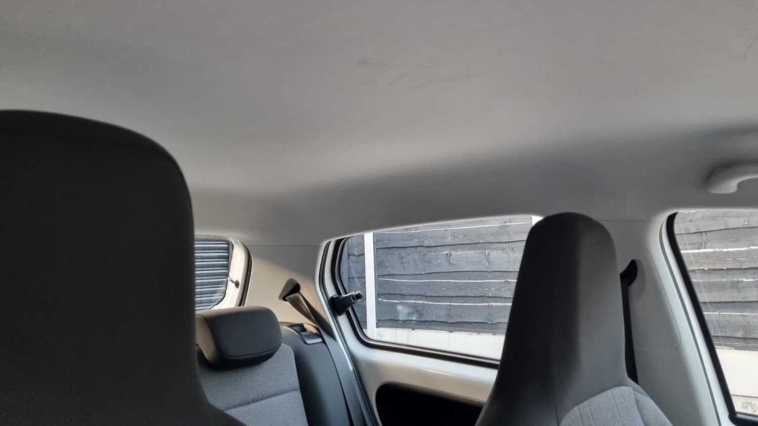 Used Volkswagen up! 2015 for sale - 76951043: Photo 38