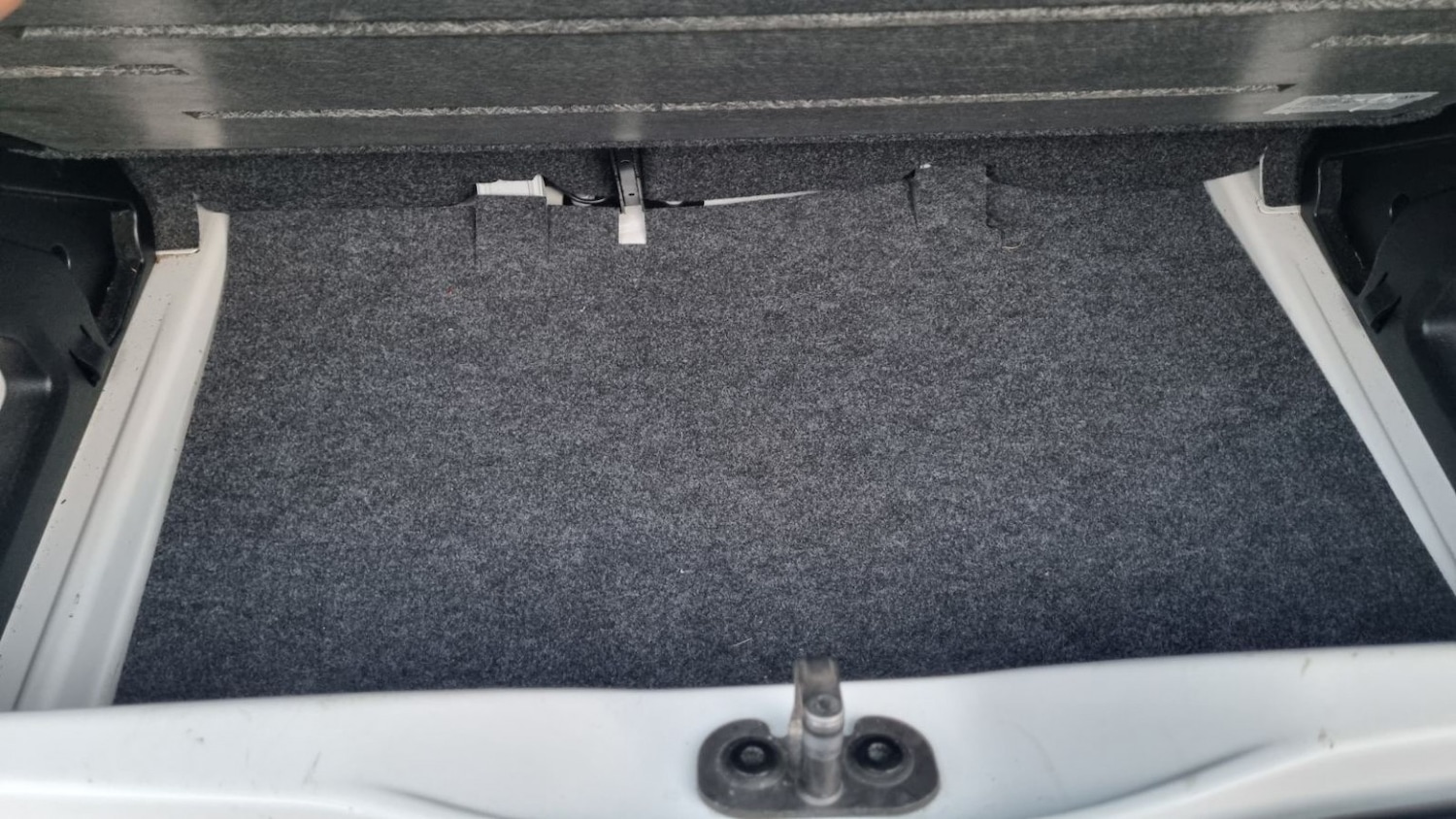 Used Volkswagen up! 2015 for sale - 76951043: Photo 60